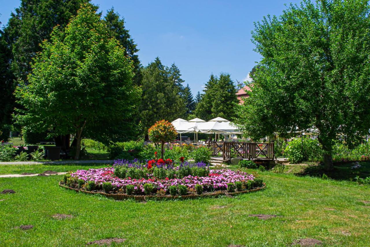 أفريغ Vila Rozalia Garden Gate المظهر الخارجي الصورة